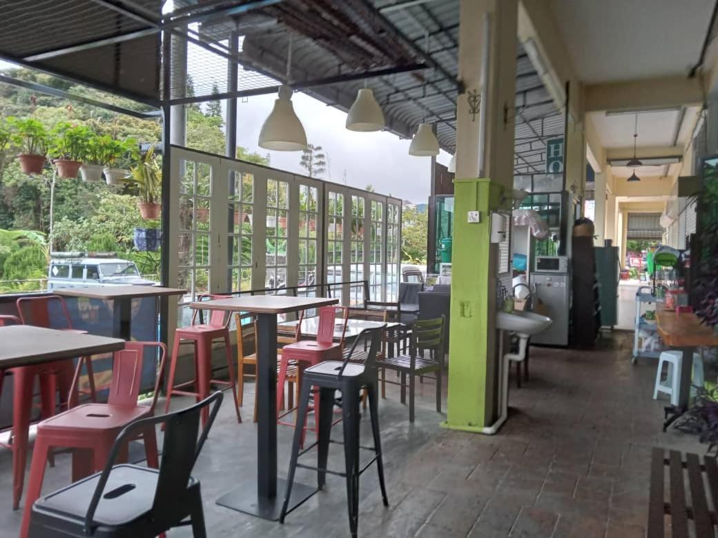 Lily Haven Hotel C-1 Tanah Rata Ngoại thất bức ảnh