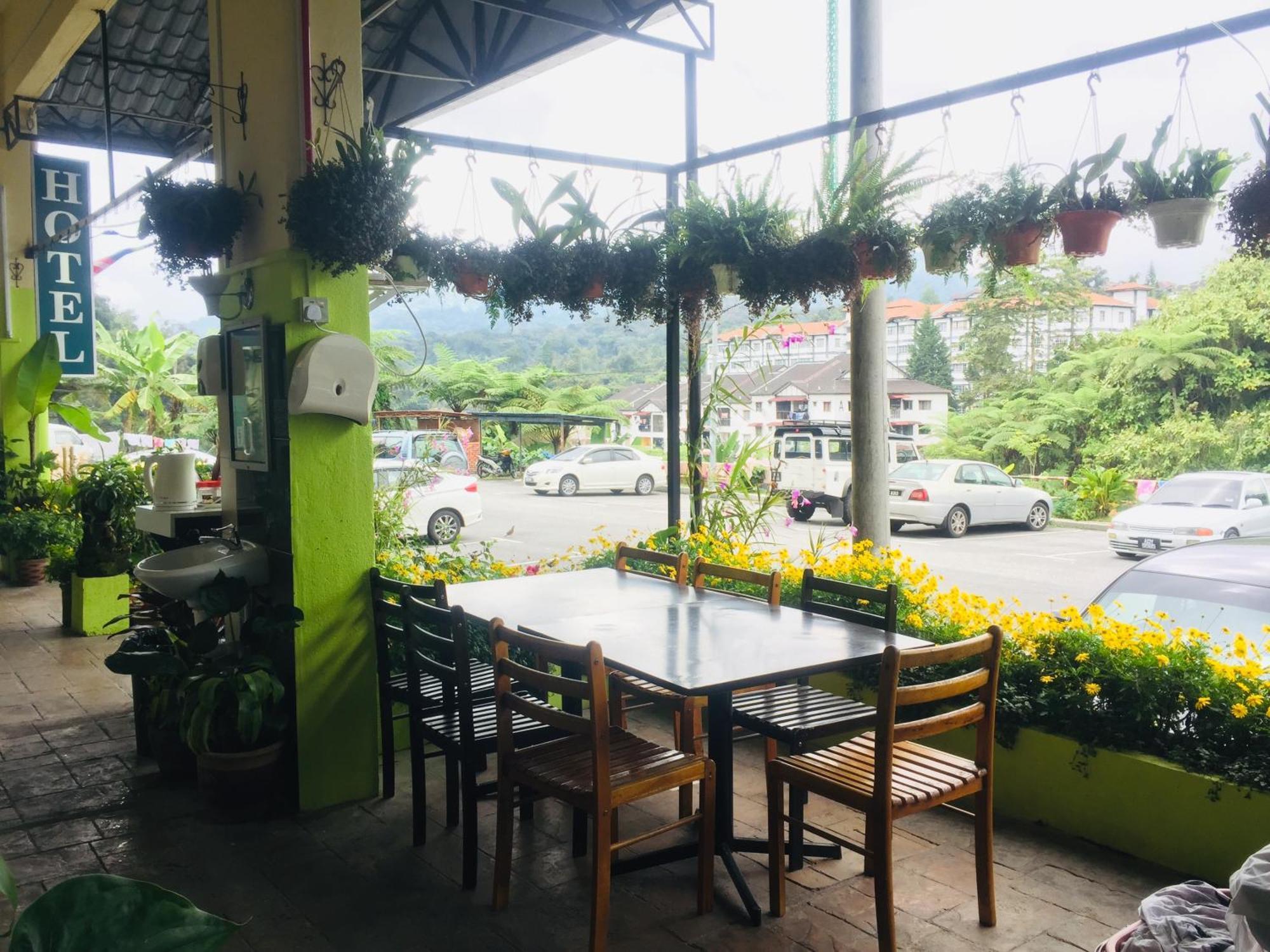 Lily Haven Hotel C-1 Tanah Rata Ngoại thất bức ảnh